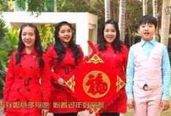 拜年童星最新爆料图片,萌态可掬，新春祝福满满